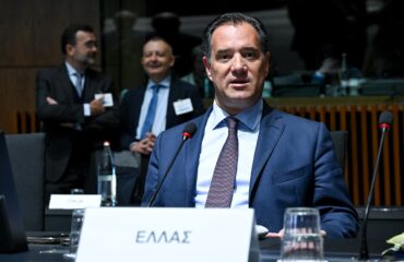 Άδωνις Γεωργιάδης εναντίον Κωστή Χατζηδάκη για τα ρουσφέτια