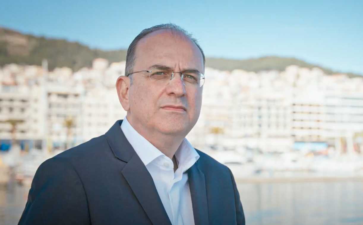 Μακάριος Καζαρίδης: Είχε πάει στο ΙΕΚ Saoutheastern College κι έγινε βουλευτής κι υφυπουργός!