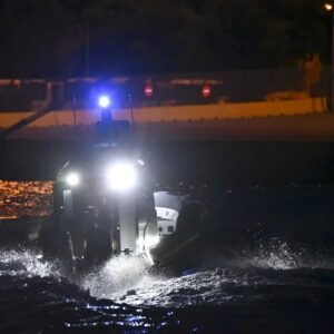 Θεσσαλονίκη: Ανασύρθηκε χωρίς τις αισθήσεις του 58χρονος που έπεσε στα βράχια