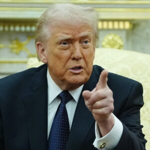 Ντ.Τραμπ για Ιράν: «Περισσότεροι βομβαρδισμοί σήμερα – Ακόμη περισσότεροι αύριο» – Live η συνέντευξη Τύπου