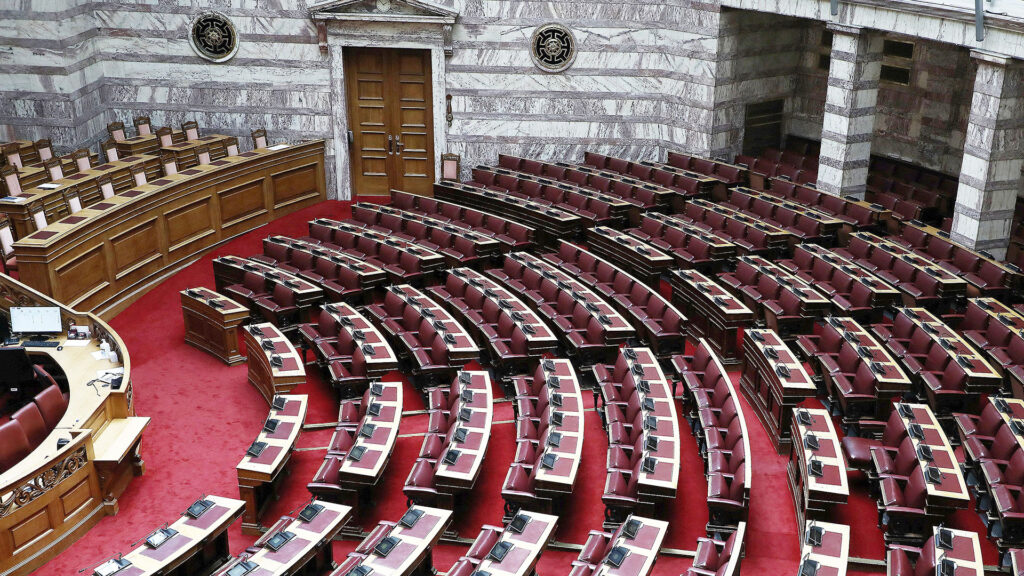 ΟΠΕΚΕΠΕ: Αύριο διαβιβάζονται στη Βουλή οι δικογραφίες για Χ.Αθανασίου και Τ.Χατζηβασιλείου