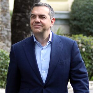 Α.Τσίπρας: «Το μόνο ασυμβίβαστο που πρέπει να θεσπιστεί είναι αυτό του πρωθυπουργού και του πολιτικού απατεώνα»
