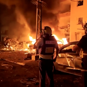 Ιρανικός πύραυλος χτύπησε σφοδρά τον αστικό ιστό της Χάιφα – Δείτε βίντεο