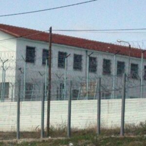 Συνελήφθησαν οι δύο Αλβανοί βαρυποινίτες δραπέτες των φυλακών Κασσαβέτειας