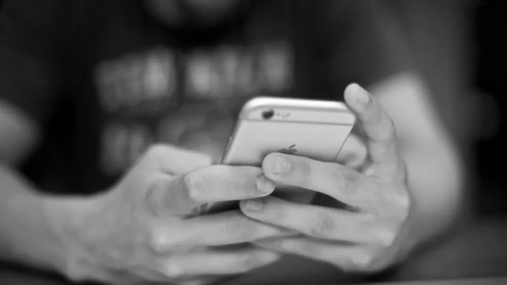 Σε δικαστική διαμάχη γνωστή τραγουδίστρια με τον πρώην σύντροφό της – Δεν διέγραψε προσωπικές της φωτογραφίες