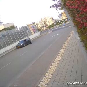 Βίντεο: Η στιγμή που υποπυρομαχικό από κεφαλή διασποράς σκάει σε απόσταση «αναπνοής» από μια 34χρονη στο Ισραήλ