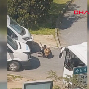 Νέο βίντεο από την επίθεση στο ισραηλινό προξενείο στην Κωνσταντινούπολη: Η στιγμή που δράστης οπλίζει