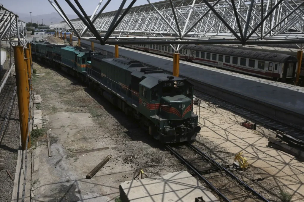 Ιράν: Aναστέλλονται τα σιδηροδρομικά δρομολόγια στη Μασχάντ