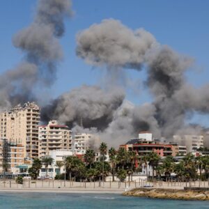 Τελευταίο μήνυμα των IDF: «Διώξτε όλα τα πλοία από την Τύρο πριν να είναι πολύ αργά»