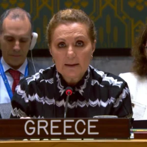 Ελληνική θέση στο ψήφισμα του ΟΗΕ: Υπέρ του Μπαχρέιν – «Το Ιράν να ανοίξει τα Στενά του Ορμούζ»