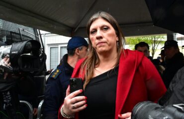 Τρολάρουν στα social την Ζ.Κωνσταντοπούλου για το Πάσχα – «Σε ποιον ετοιμάζει εκταφή;»