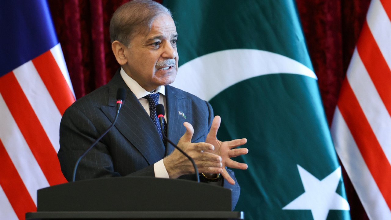 Πρωθυπουργός Πακιστάν: «Ο Μ.Πεζεσκιάν επιβεβαίωσε τη συμμετοχή του Ιράν στις επικείμενες διαπραγματεύσεις»