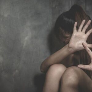 Ηράκλειο: Αφέθηκε ελεύθερος με περιοριστικούς όρους ο 17χρονος που κατηγορήθηκε για ασέλγεια σε συμμαθήτριά του