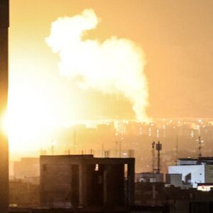 Πρόεδρος Βουλής του Ιράν: «Η εκεχειρία έχει παραβιαστεί,»