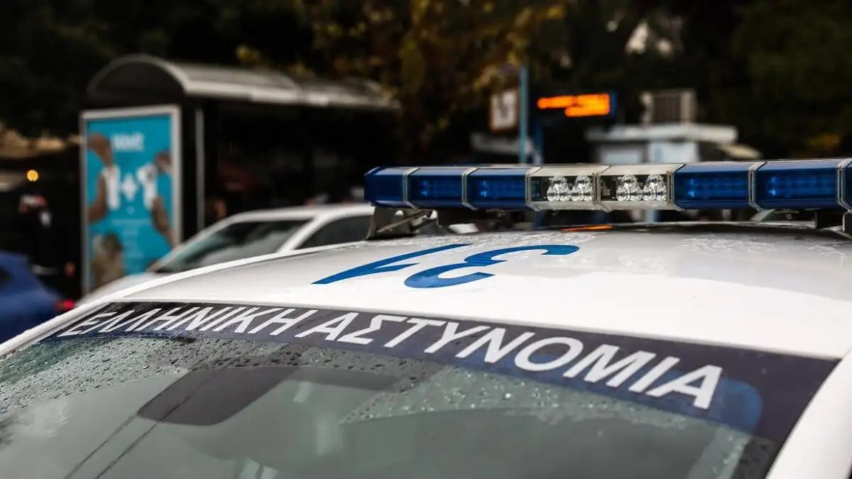 Χαϊδάρι: Έλεγαν ότι έπαθαν λάστιχο και μετά λήστευαν τους οδηγούς που πήγαιναν για να βοηθήσουν