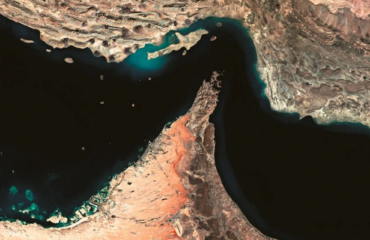 Στενά του Ορμούζ: Η αποκλιμάκωση στις τιμές των καυσίμων θα καθυστερήσει για μήνες