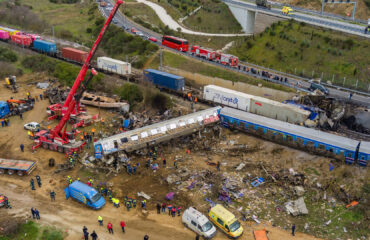Έγκλημα στα Τέμπη: Δεκτό το πρώτο αίτημα των συγγενών των θυμάτων για εργαστηριακές εξετάσεις στο εξωτερικό