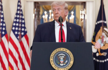 Ν.Τραμπ: «Αν δεν τηρηθεί η συμφωνία για εκεχειρία θα ξεκινήσει το πιστολίδι»!