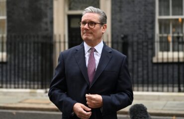 «Αγρίεψε» ο Στάρμερ: «Ο πόλεμος στον Κόλπο επιτάσσει μια άλλη Βρετανία – Θα ενισχύσουμε την άμυνά μας»