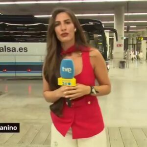 Βίντεο: Αστυνομικός σκύλος «τσάκωσε» γυναίκα που κουβαλούσε ναρκωτικά ενώ έκανε επίδειξη στην τηλεόραση