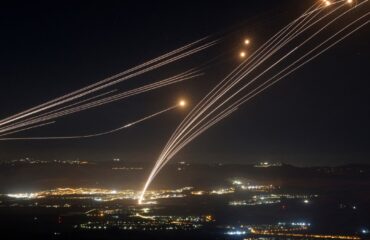 Η Χεζμπολάχ εκτόξευσε ομοβροντία ρουκετών εναντίον του Ισραήλ