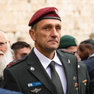 Ιρανοί χάκερ δημοσίευσαν πλάνα με τον πρώην αρχηγό των IDF σε «μυστικό ταξίδι» στην Ιορδανία: Δείτε βίντεο