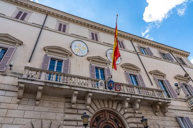 Ισπανία: Ανοίγει ξανά την πρεσβεία της στην Τεχεράνη – Η αντίδραση του ισραηλινού ΥΠΕΞ