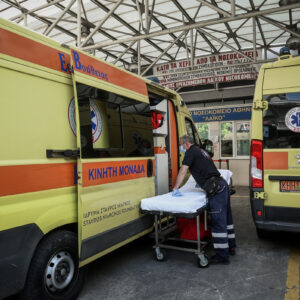 Θεσσαλονίκη: 61χρονη παρασύρθηκε από διερχόμενο όχημα – Διασωληνωμένη στο «Παπαγεωργίου»