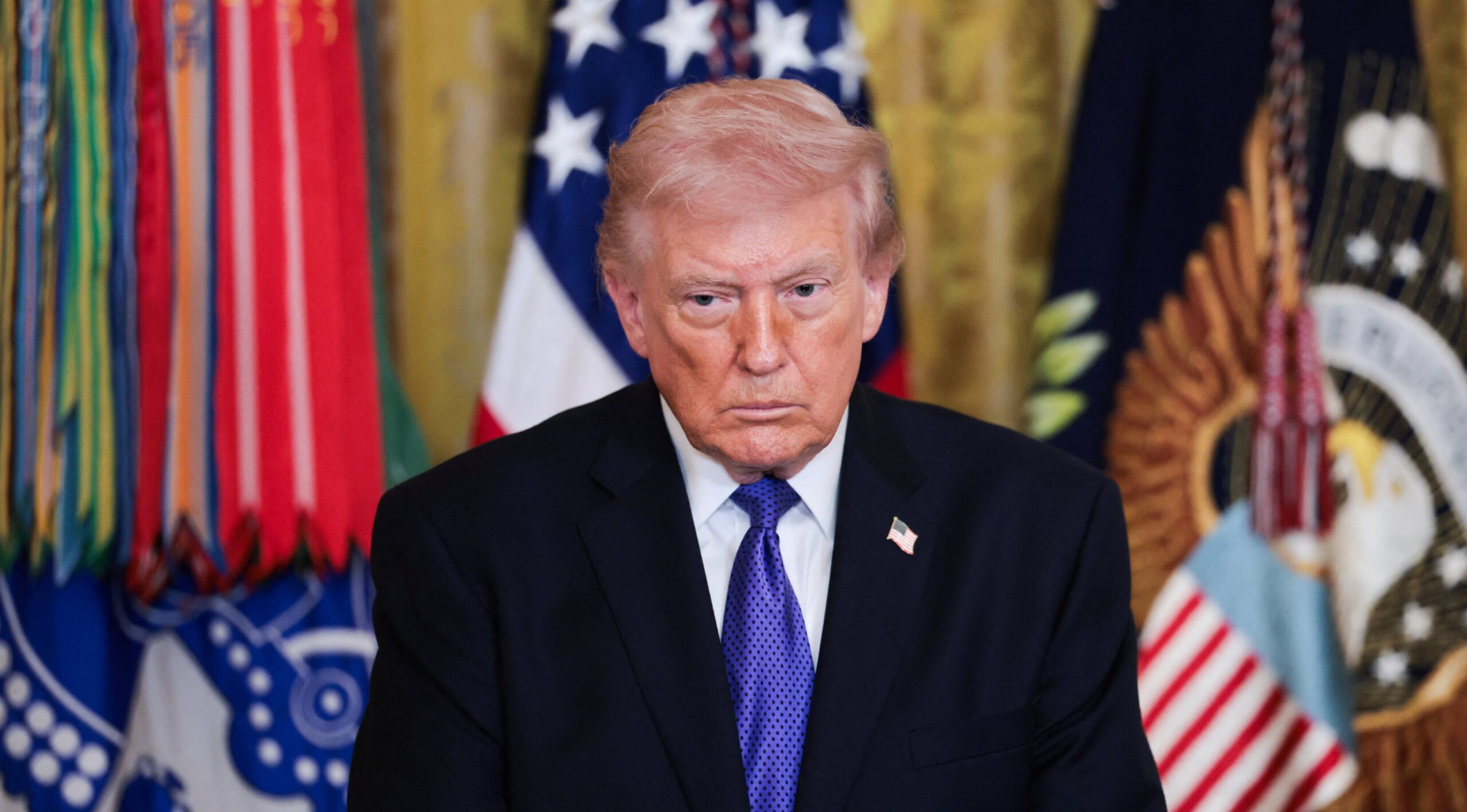 Ν.Τραμπ: «Εξοπλίζουμε τα πλοία μας με προηγμένα οπλικά συστήματα – Θα τα χρησιμοποιήσουμε αν δεν υπάρξει συμφωνία»