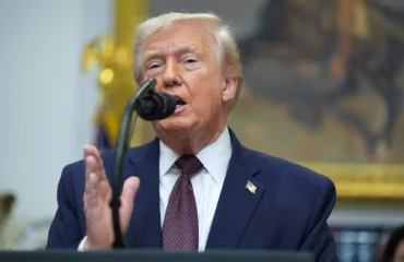 Τραμπ: «Ο μόνος λόγος που οι Ιρανοί ηγέτες είναι ακόμη ζωντανοί είναι ότι τους θέλουμε για τις διαπραγματεύσεις»!