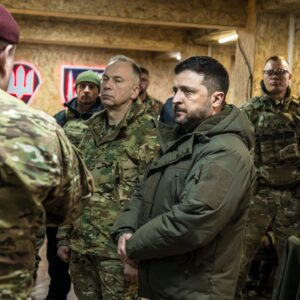 Δυσοίωνη εκτίμηση του Β.Ζελένσκι για τις δύο πόλεις-στόχους των Ρώσων: «Θα ζοριστούμε μέχρι τον Σεπτέμβριο»