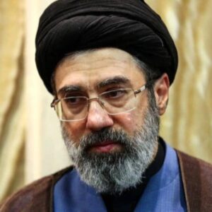 Μοτζτάμπα Χαμενεΐ: Βαριά τραυματισμένος ο ανώτατος ηγέτης του Ιράν – «Μυστήριο» με την ανάρρωσή του