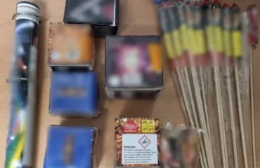 Ελευσίνα: Συνελήφθη 44χρονος για κατοχή περισσότερων από 630 κροτίδων