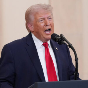 Ν.Τραμπ: «Η ηγεσία του Ιράν είναι νεκρή – Τα Στενά του Ορμούζ θα ανοίξουν σύντομα»