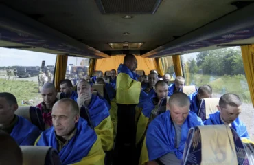 Ρωσία και Ουκρανία αντάλλαξαν 350 αιχμαλώτους πολέμου εν μέσω της πασχαλινής εκεχειρίας