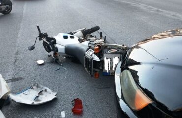 Τραγικό τροχαίο στο Βόλο ανήμερα της Κυριακής του Πάσχα: Σκοτώθηκε 23χρονος οδηγός μηχανής