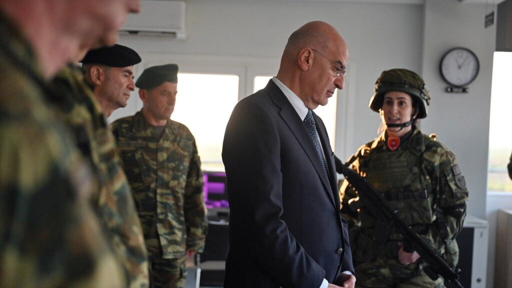 Ο Ν.Δένδιας στο φυλάκιο 126: Το μήνυμα του Έλληνα ΥΠΕΘΑ από το Σουφλί για την γιορτή της Ανάστασης