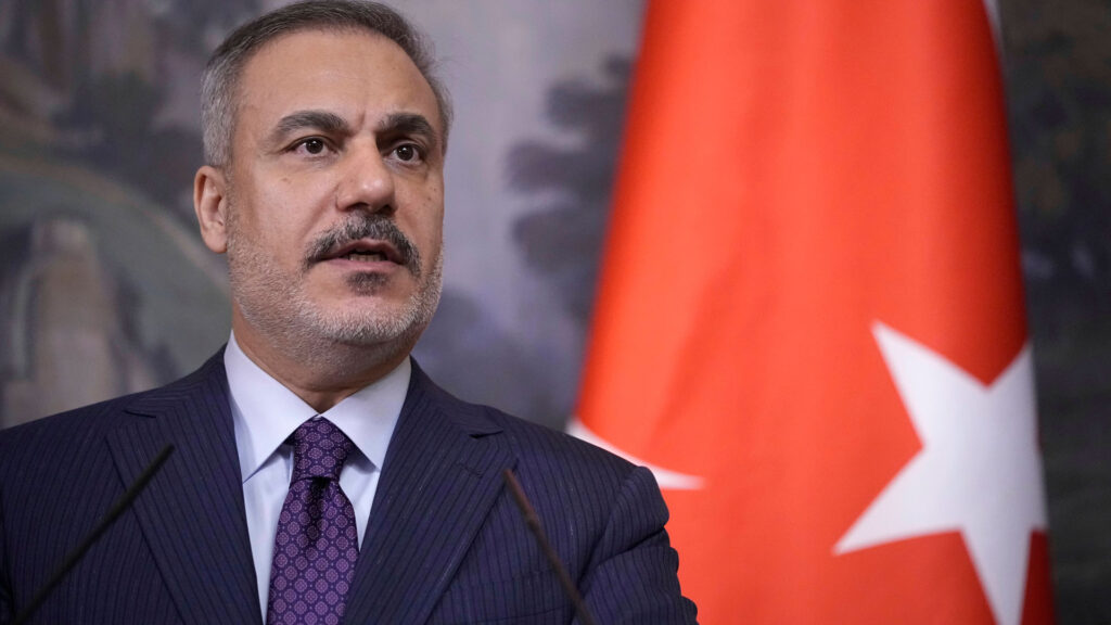 Χ.Φιντάν: «Το Ισραήλ ενδέχεται να θεωρήσει αντίπαλό του την Τουρκία – Δεν μπορεί να υπάρξει χωρίς εχθρό»