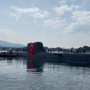 Σε τουρκικό υποβρύχιο κλάσης Reis (Τype 214) εγκαταστάθηκε σύστημα για χρήση από ειδικές υποβρύχιες δυνάμεις (vid)