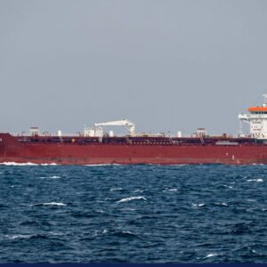 Ναυτικός αποκλεισμός Στενών του Ορμούζ από τις ΗΠΑ: Δύο πετρελαιοφόρα με προορισμό  την Κίνα ανέστρεψαν πορεία!