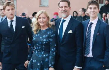 ΣτE: «Νόμιμο» το επώνυμο «Ντε Γκρες» για τα μέλη της τέως βασιλικής οικογένειας