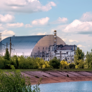 Ουκρανία: Κίνδυνος διαρροής ραδιενέργειας από τον σταθμό του Τσερνόμπιλ – Η προειδοποίηση της Greenpeace