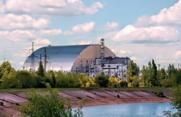 Ουκρανία: Κίνδυνος διαρροής ραδιενέργειας από τον σταθμό του Τσερνόμπιλ – Η προειδοποίηση της Greenpeace