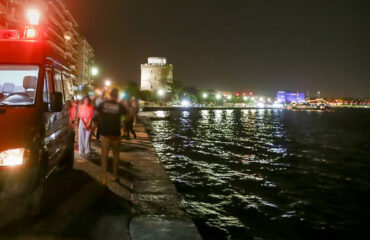 Θεσσαλονίκη: Άνδρας σε κατάσταση μέθης έπεσε μέσα στον Θερμαϊκό
