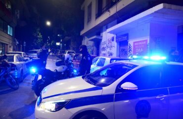 Επιχείρηση της αστυνομίας κατά αυτοσχέδιων αγώνων δρόμου στον λόφο του Λυκαβηττού (βίντεο)