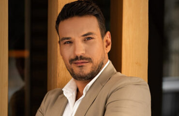 Ο Κώστας Τσουρός είναι ο πρωταγωνιστής στον ξυλοδαρμό σε κλαμπ της Νάξου