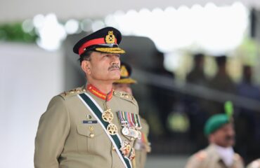 Ασίμ Μουνίρ: Γιατί ταξίδεψε εσπευσμένα στην Τεχεράνη ο αρχηγός του πακιστανικού Στρατού