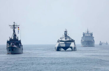 Το Ιράν ετοιμάζει ηχηρή απάντηση αν δεν ανοίξουν τα Στενά οι ΗΠΑ: «Ετοιμαστείτε για τον περίπλου της Αφρικής»