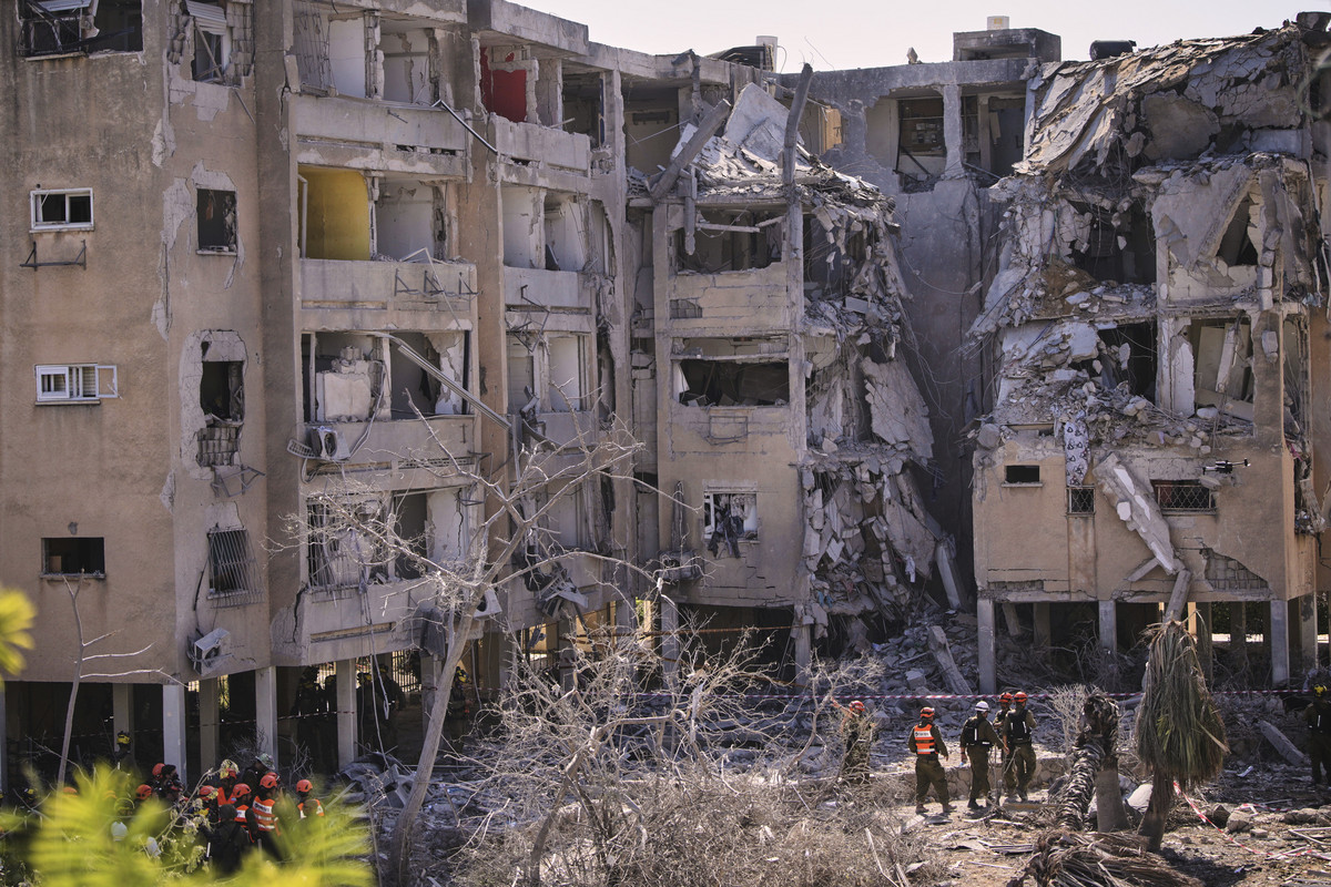 Τεράστιο το κόστος των καταστροφών που υπέστη το Ιράν: Το σχέδιό του για να τα πληρώσουν όλα οι αραβικές χώρες