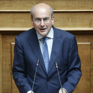 Κ.Χατζηδάκης για Γ.Μυλωνάκη: «Είμαστε συγκλονισμένοι – Συνέβη μπροστά μας την ώρα του πρωινού καφέ»